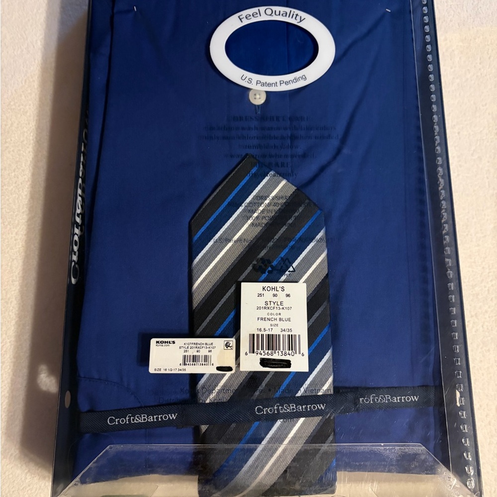 Croft & Barrow Men's Blue Dress Shirt with Striped Tie - Picture 2 of 4